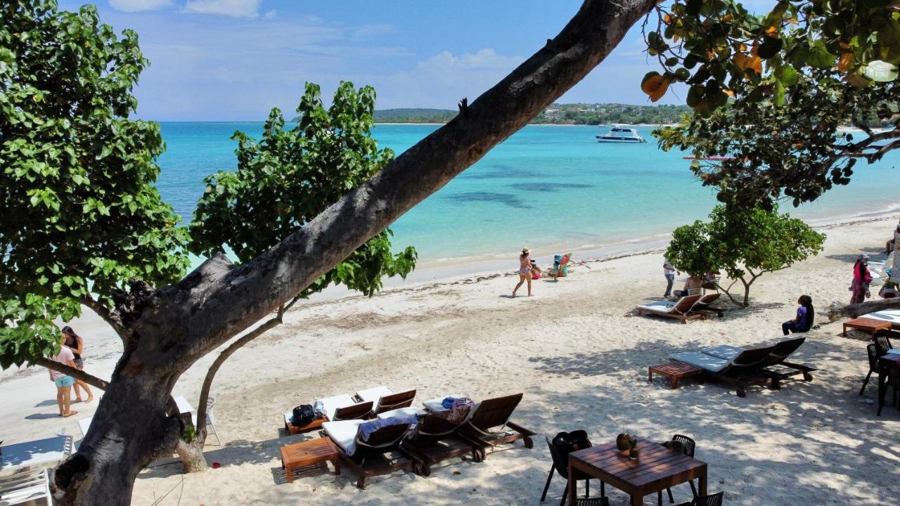 Hotel Blue Island Punta Rucia Exterior foto
